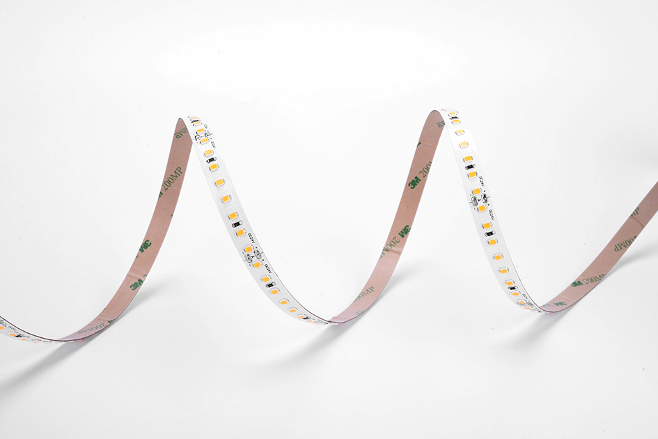 Светодиодная лента Ustrip LED98-2835-W30-24V-10W теплый белый