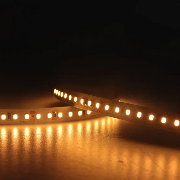 Энергоэффективная светодиодная лента Ustrip LED140-2835-W30-24V-9.6W-Ra90