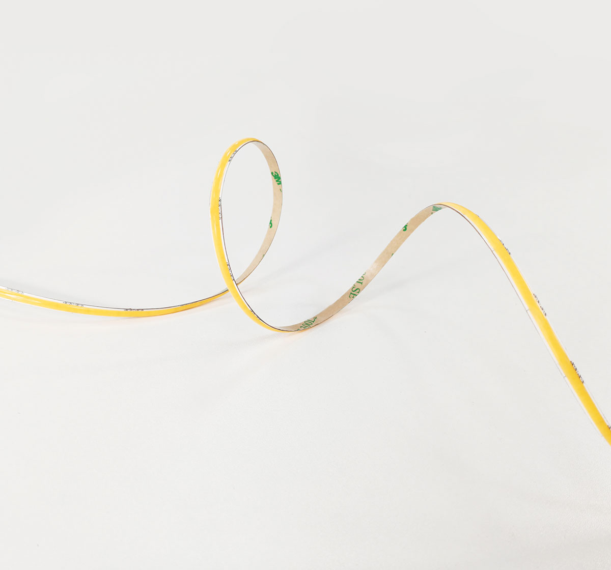 Светодиодная лента Ustrip LED480-COB-W30-24V-5W-4mm-FC SLIM теплый