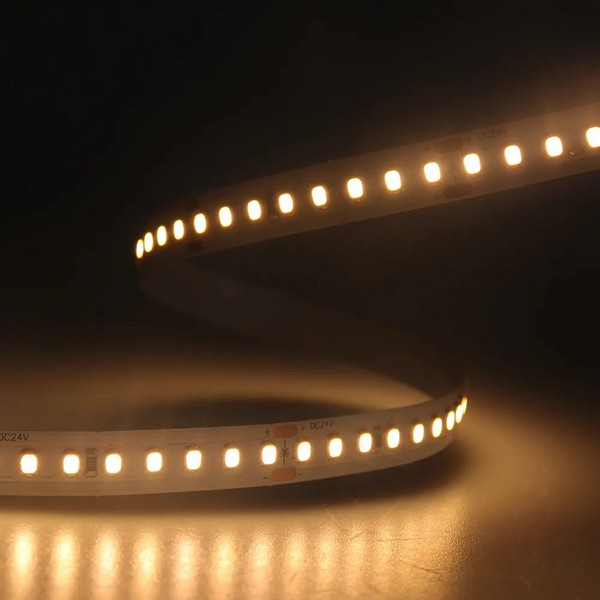 Энергоэффективная светодиодная лента Ustrip LED160-2835-W40-24V-14.4W-Ra90