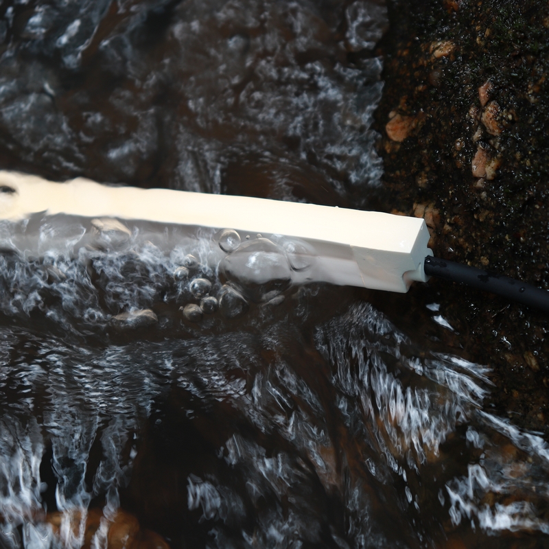 Uneon UNP-S1220-W30-15-CC-IP68 - ������ ����������� ��������� ����